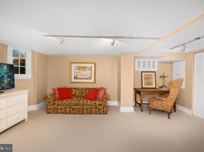 4438 Lowell Street NW, Washington DC 20016