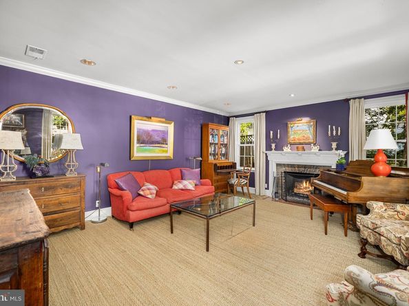 4438 Lowell Street NW, Washington DC 20016
