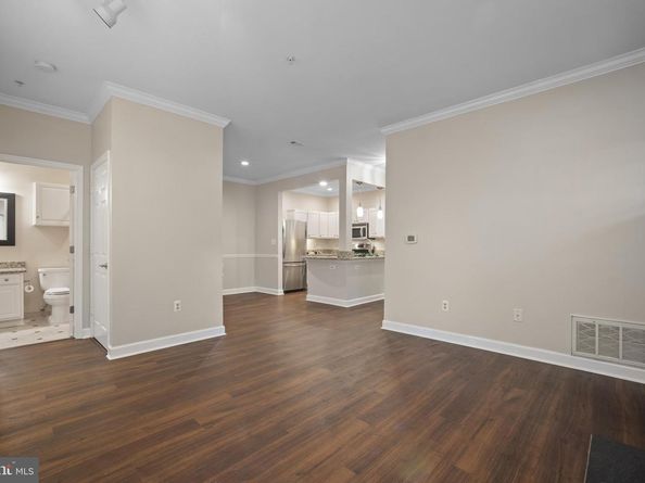 12005 Taliesin Place 16, Reston VA 20190