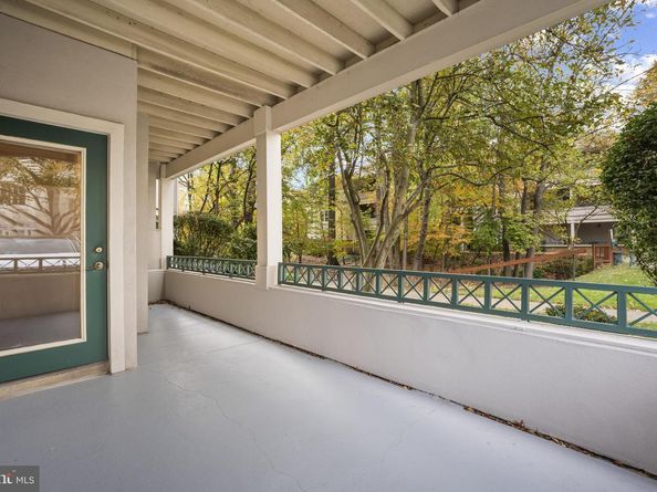 12005 Taliesin Place 16, Reston VA 20190