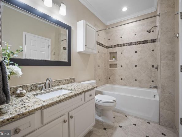 12005 Taliesin Place 16, Reston VA 20190