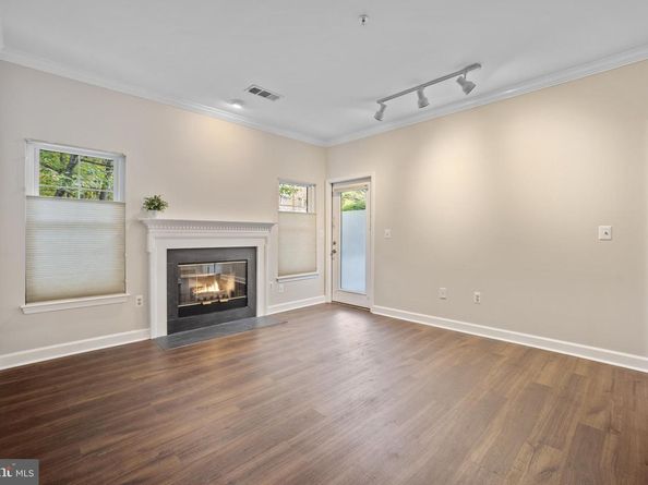 12005 Taliesin Place 16, Reston VA 20190