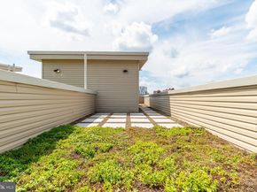 1649 6TH Street N, Philadelphia PA 19122