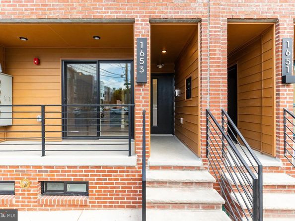 1649 6TH Street N, Philadelphia PA 19122