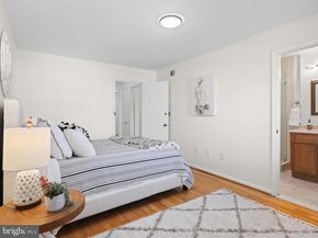 4517 Pinecrest Heights Drive, Annandale VA 22003