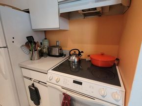 11 N 2nd Street 306, Philadelphia PA 19106
