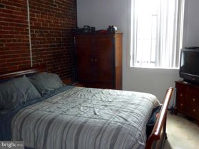 11 N 2nd Street 306, Philadelphia PA 19106
