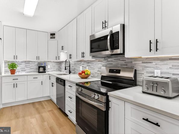 205 Yoakum Parkway 1509, Alexandria VA 22304