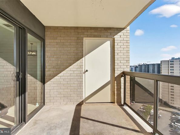 205 Yoakum Parkway 1509, Alexandria VA 22304