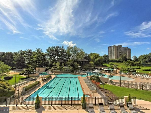 205 Yoakum Parkway 1509, Alexandria VA 22304