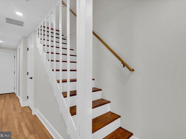 27 47TH Street SE, Washington DC 20019