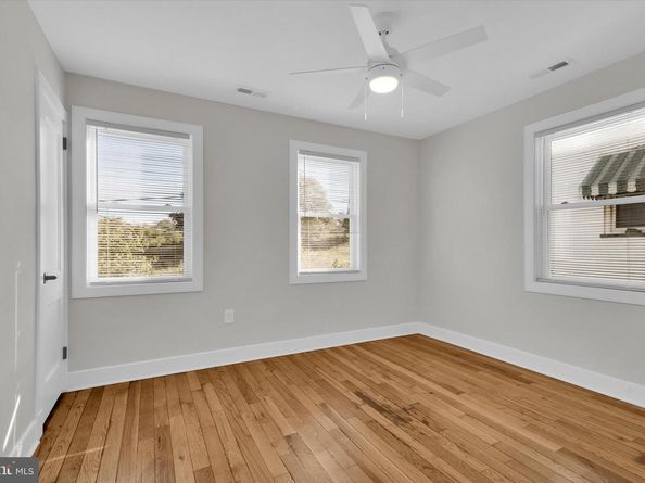 27 47TH Street SE, Washington DC 20019