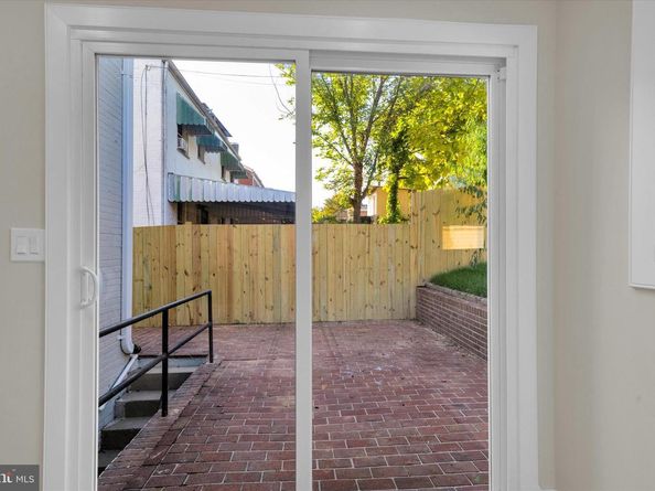 27 47TH Street SE, Washington DC 20019