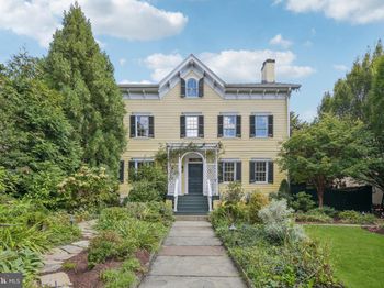 1545 35TH Street NW