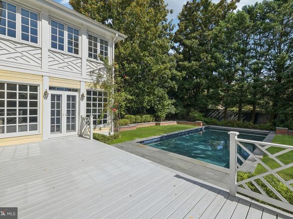 1545 35TH Street NW, Washington DC 20007