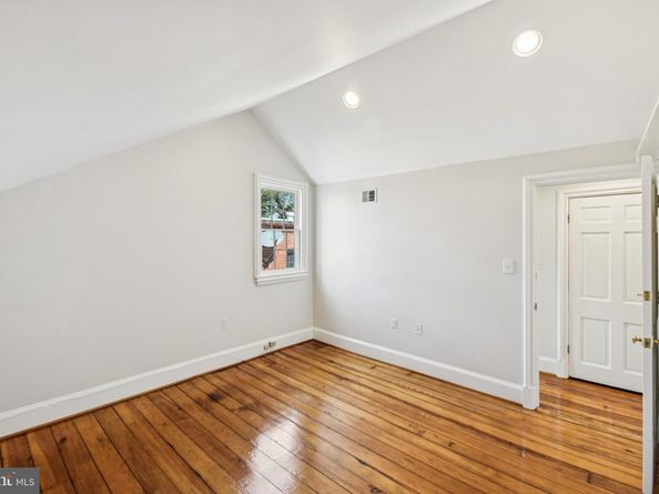 1545 35TH Street NW, Washington DC 20007