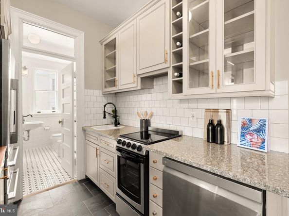 2122 California Street NW 556, Washington DC 20008