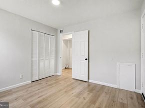 40 E Reed Avenue, Alexandria VA 22305