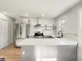 40 E Reed Avenue, Alexandria VA 22305