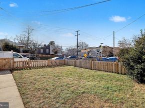 40 E Reed Avenue, Alexandria VA 22305