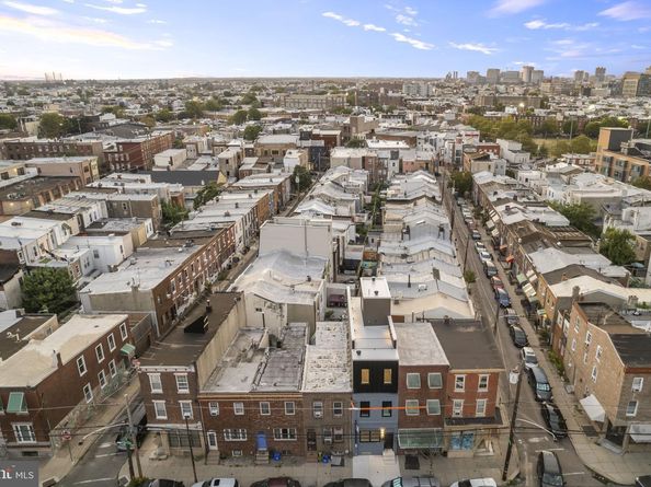 1318 S 8TH Street, Philadelphia PA 19147