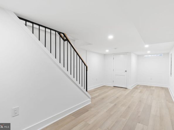 1318 S 8TH Street, Philadelphia PA 19147