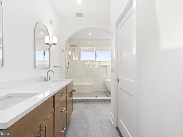 1318 S 8TH Street, Philadelphia PA 19147