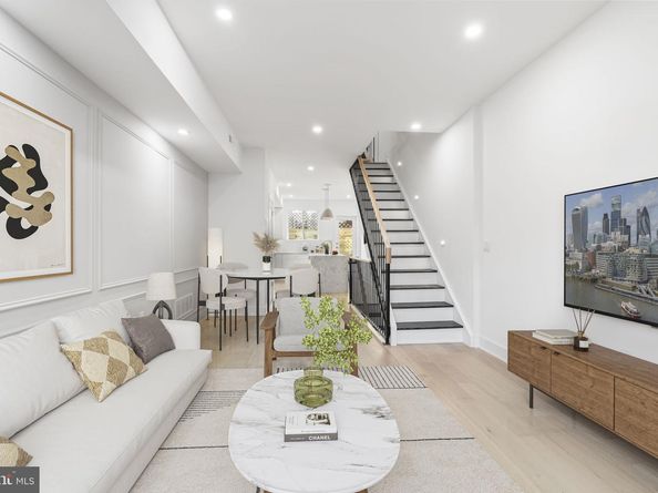 1318 S 8TH Street, Philadelphia PA 19147