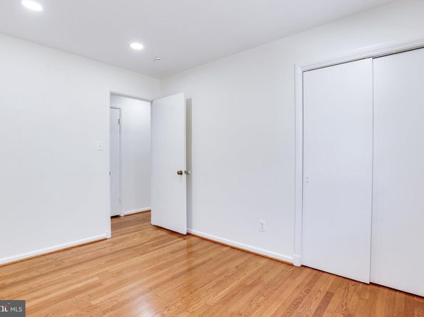 408 Branch Road SE, Vienna VA 22180