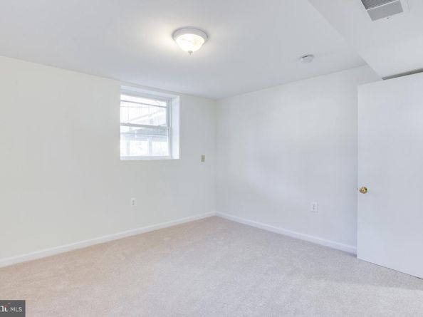 408 Branch Road SE, Vienna VA 22180