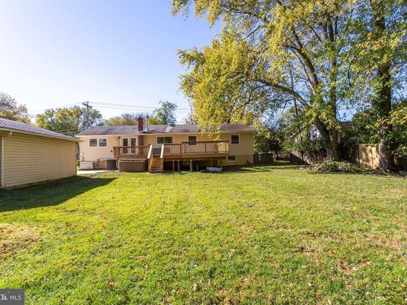 408 Branch Road SE, Vienna VA 22180