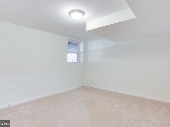 408 Branch Road SE, Vienna VA 22180