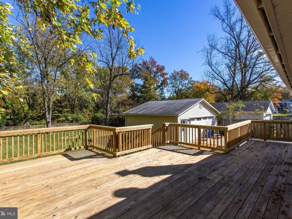 408 Branch Road SE, Vienna VA 22180