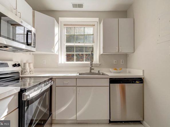 3610 39TH Street NW E545, Washington DC 20016