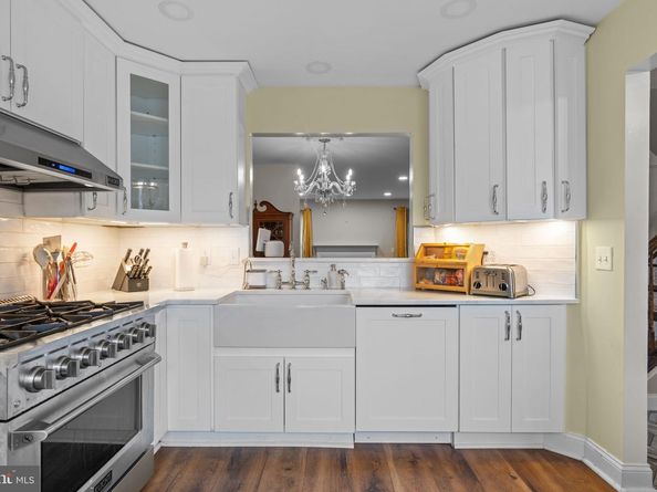 320 Melvin Avenue N N, Morrisville PA 19067