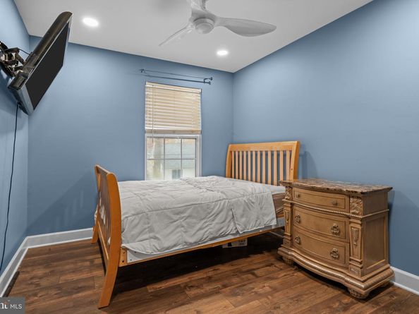 320 Melvin Avenue N N, Morrisville PA 19067