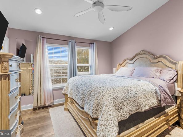 320 Melvin Avenue N N, Morrisville PA 19067