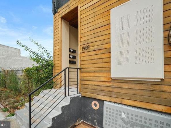 1931 N 31st Street, Philadelphia PA 19121