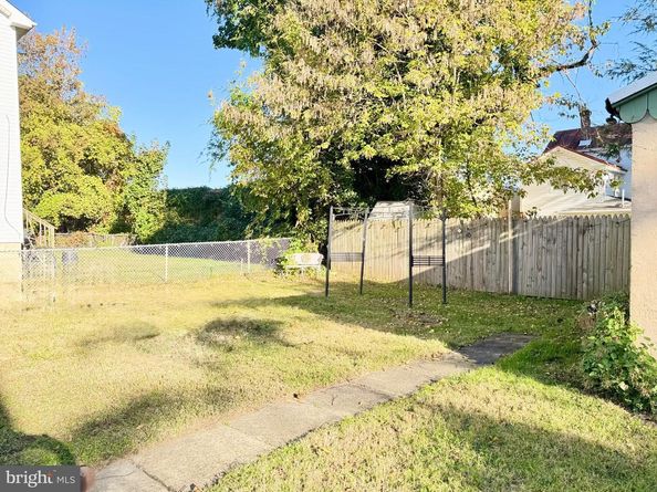 7323 School Lane, Elkins Park PA 19027