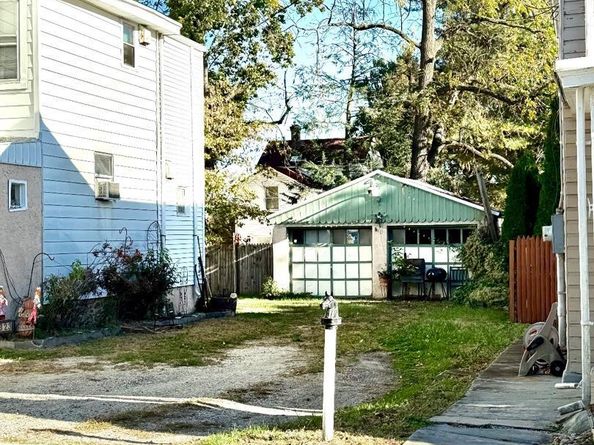 7323 School Lane, Elkins Park PA 19027