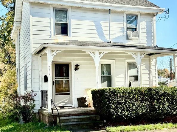 7323 School Lane, Elkins Park PA 19027