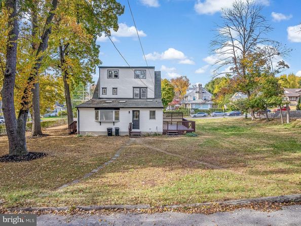 301 Shadeland Avenue, Drexel Hill PA 19026