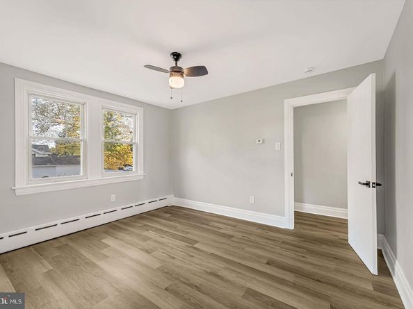 301 Shadeland Avenue, Drexel Hill PA 19026