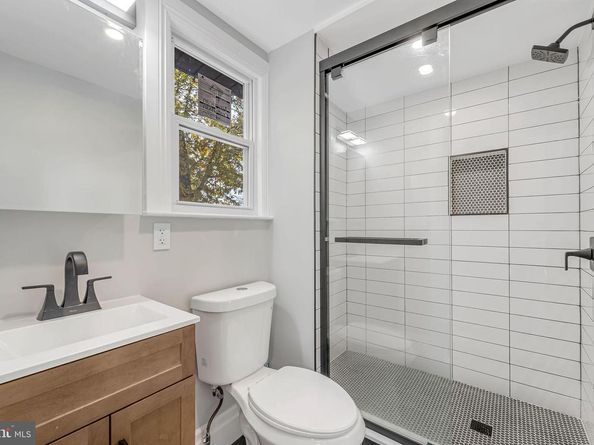 301 Shadeland Avenue, Drexel Hill PA 19026