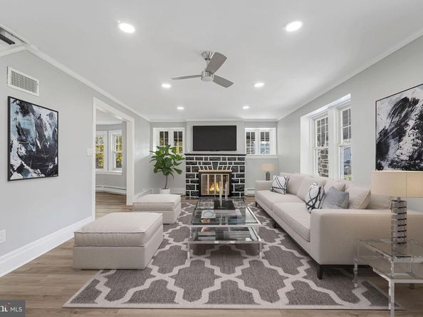 301 Shadeland Avenue, Drexel Hill PA 19026