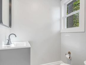 301 Shadeland Avenue, Drexel Hill PA 19026