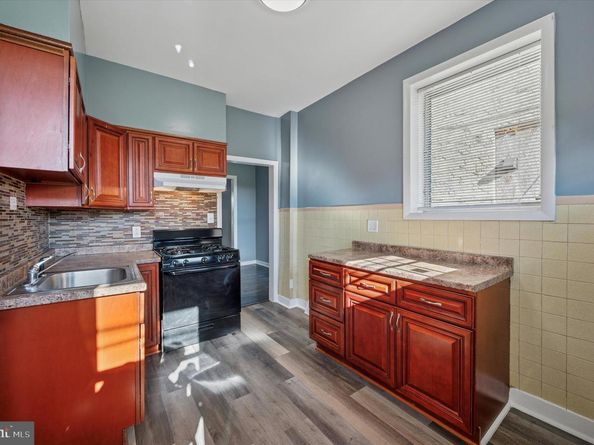 5715 Leonard Street, Philadelphia PA 19149