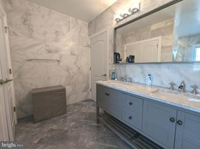 3300 Pietro Way, Philadelphia PA 19145