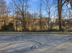 625 Chesapeake Street SE 301, Washington DC 20032