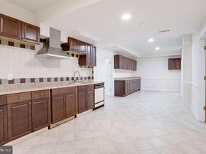 3911 Prosperity Avenue, Fairfax VA 22031